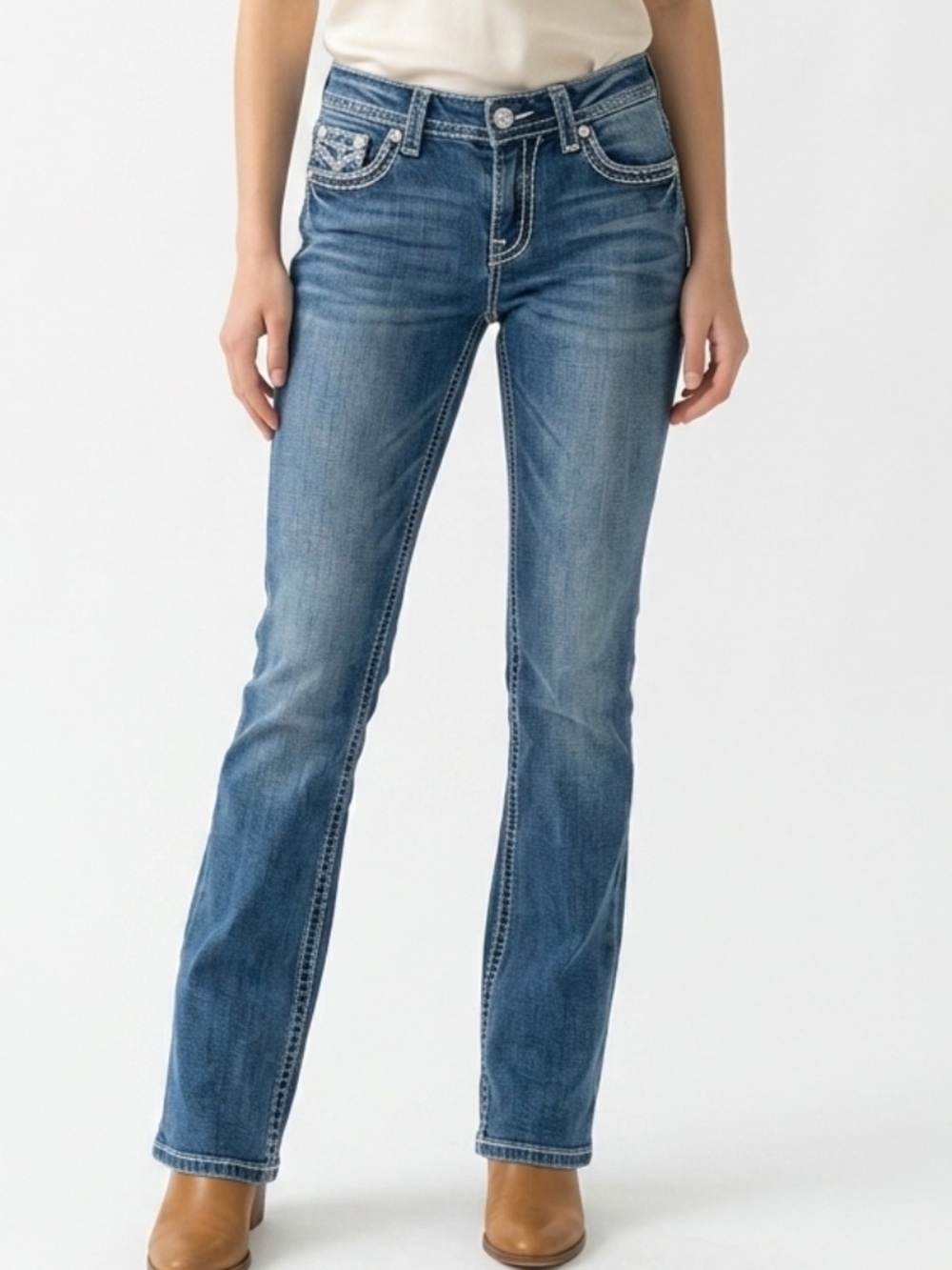Miss Me • Bootcut Jeans Women’s 31 Medium Wash Stretch Denim 33 Inseam